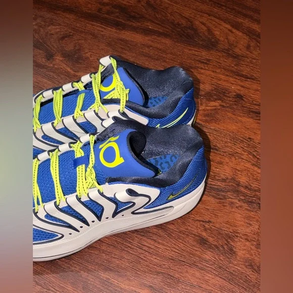 Nike Kevin Durant b ball shoes